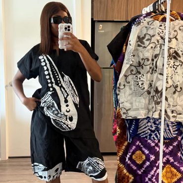 UNISEX - Art lover Trumpet design African wear Fashion/ Musical piece / Carribean vacation island African print / Woman/ Man / valentine